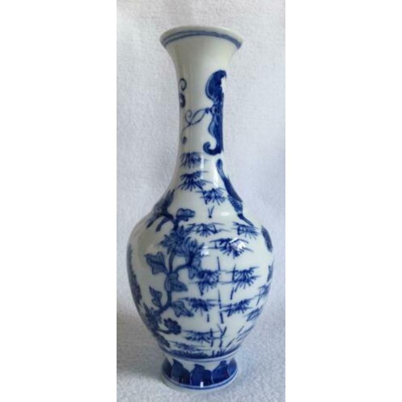 Antiek Chinees porselein vaas kangxi leaf gemerkt Qing