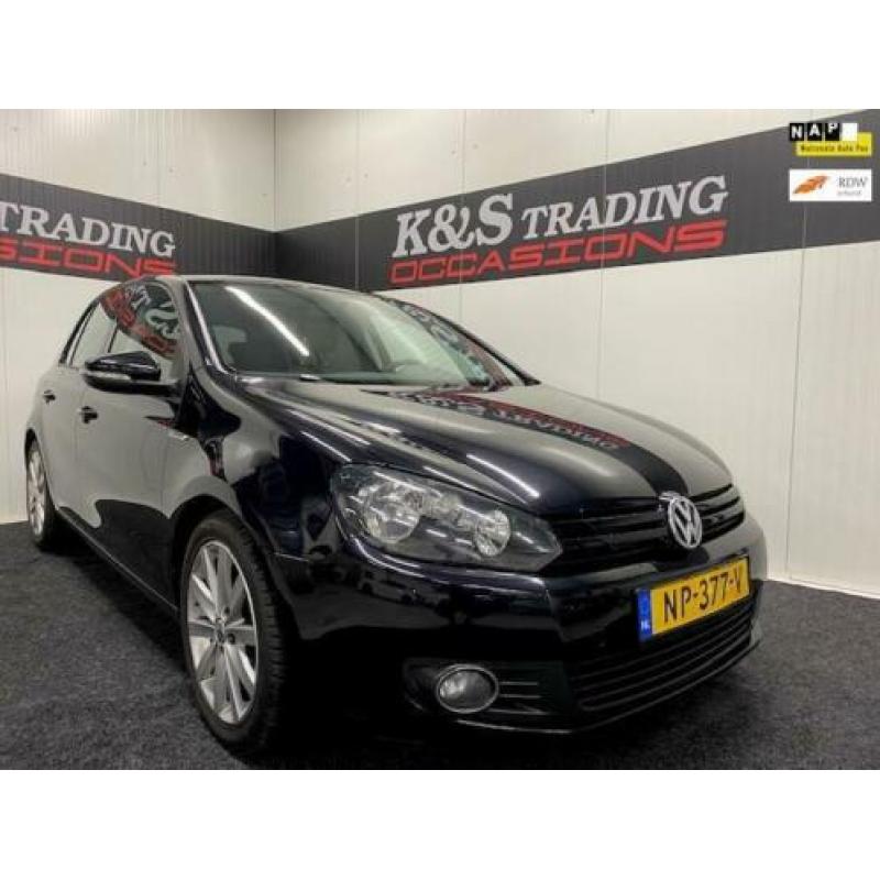 Volkswagen Golf 1.6 TDI BlueMotion Leder Navi pdc Highline