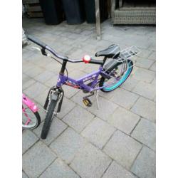 Jongens en meisjesfiets