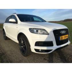 Audi Q7 3.0 TDI clean dsl quattro S-line 7p pano