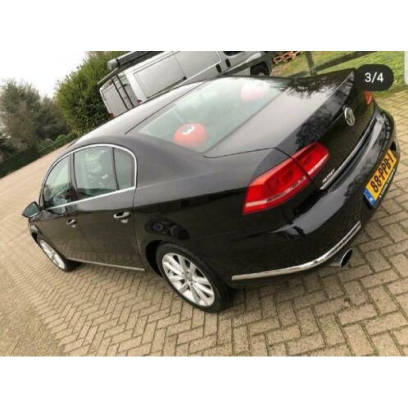 Volkswagen Passat 1.4 TSI DSG 2011 Zwart
