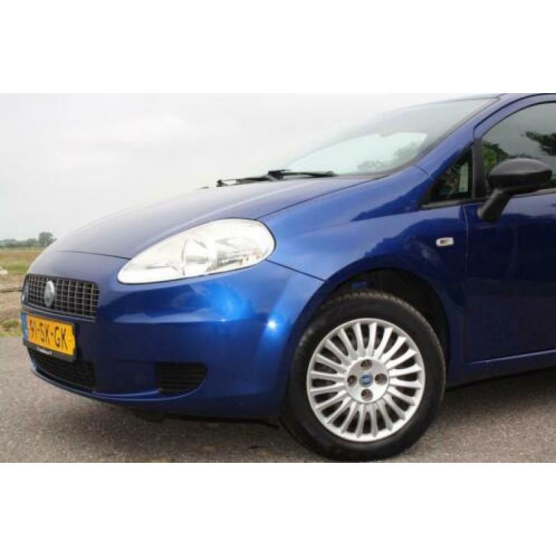 Fiat Grande Punto 1.2 Dynamic 3DRS NAP GOED ONDERHOUDEN