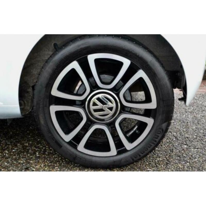 Volkswagen Up! Volkswagen Up! 1.0 Club Up