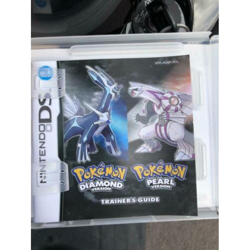 Pokemon diamond version als nieuw en compleet Nintendo ds