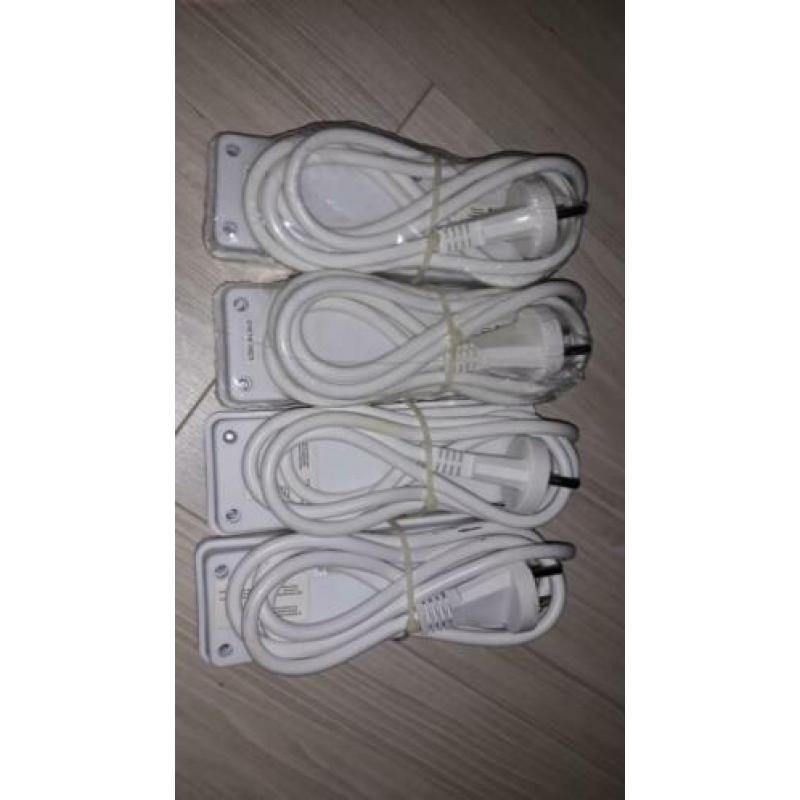 Elro Tafel contact Stekkerdoos 3-voudig , 1.5 mtr (ongeaard)