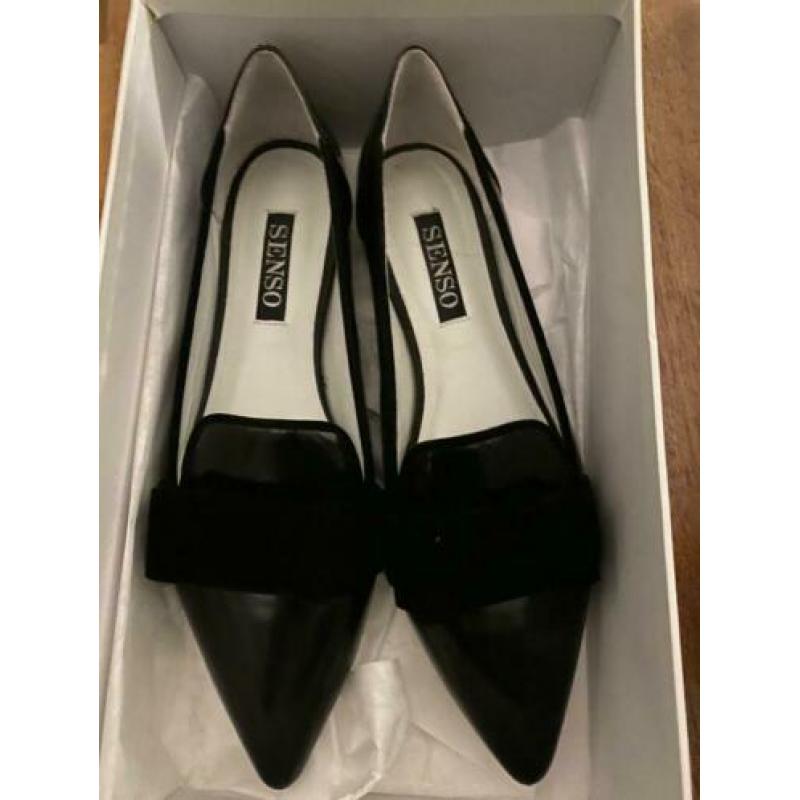 Senso smart patent court shoes new never worn 39