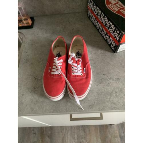 Vans rood, maat 40,5