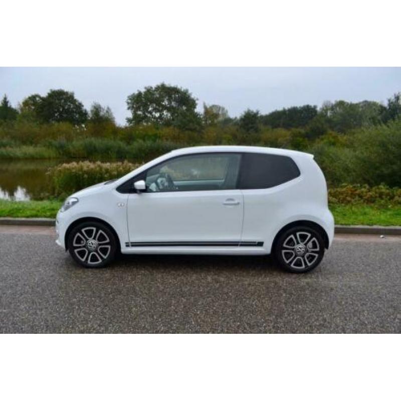 Volkswagen Up! Volkswagen Up! 1.0 Club Up