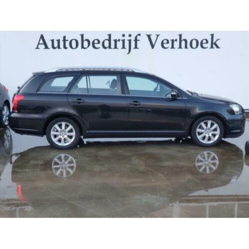 Toyota Avensis 2.0 16V WAGON AUTOMAAT LEER