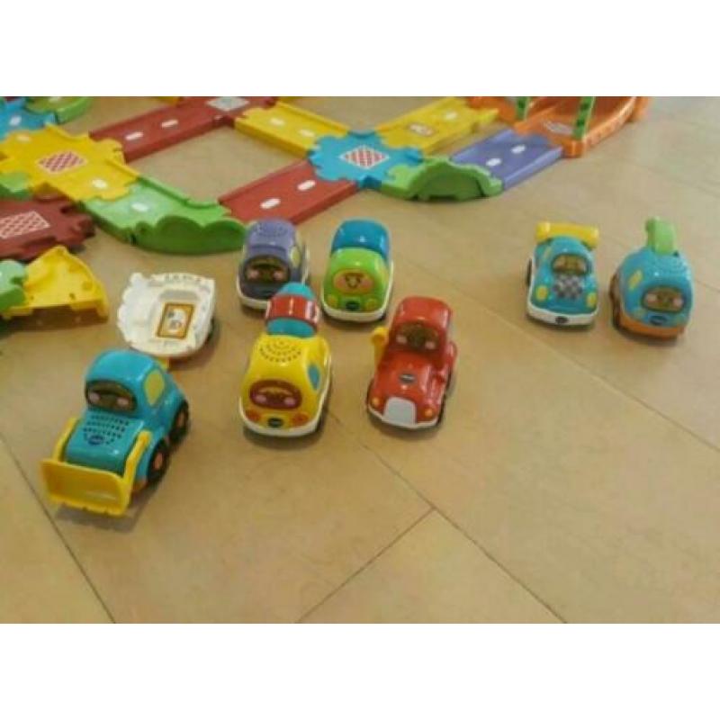 Toet toet auto,s meerdere sets