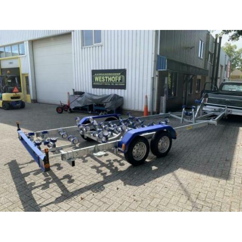 Sunway boottrailer 2500kg 8/2018 60 rollen ideaal/snel