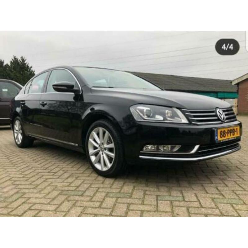 Volkswagen Passat 1.4 TSI DSG 2011 Zwart