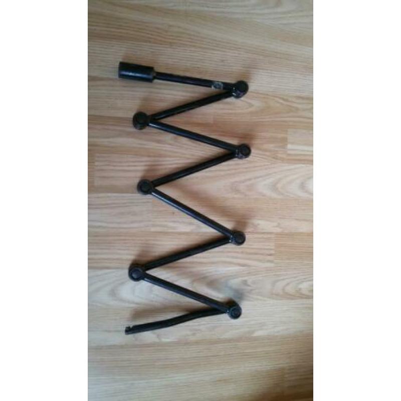 gehard stalen motor of scooter slot