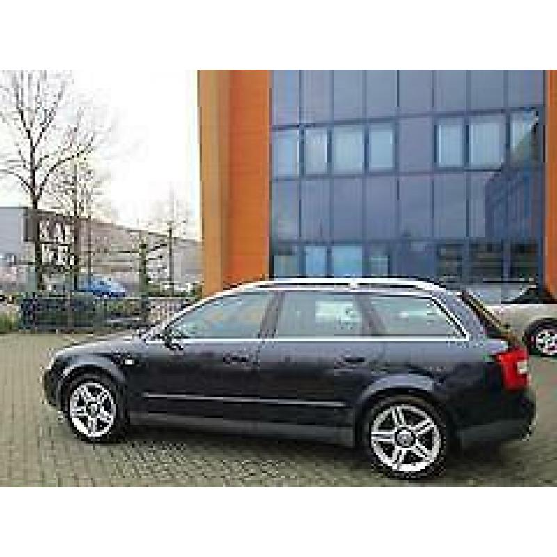 Audi A4 Avant 2.0 5V Exclusive Aut. Clima/pdc/17inch LMsp.vl
