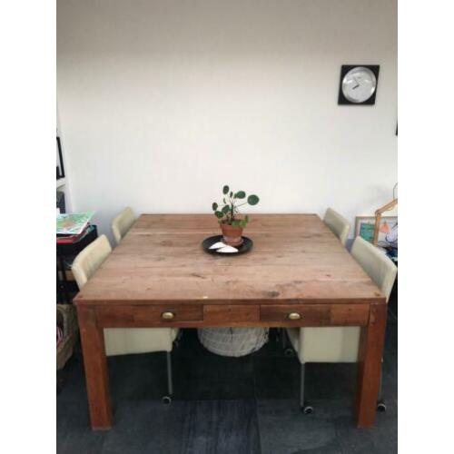 Vierkante teakhouten tafel 150x150