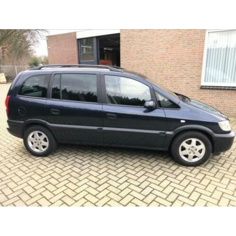 Opel Zafira 1.6 16V 2001 Elegance 7pers
