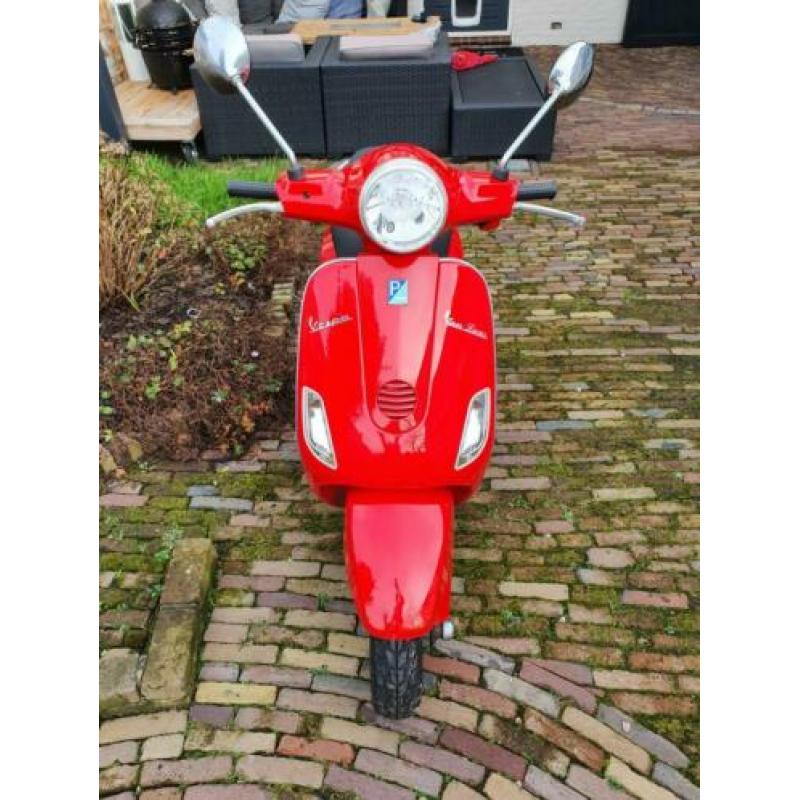 Vespa LX50 4t scooter rood