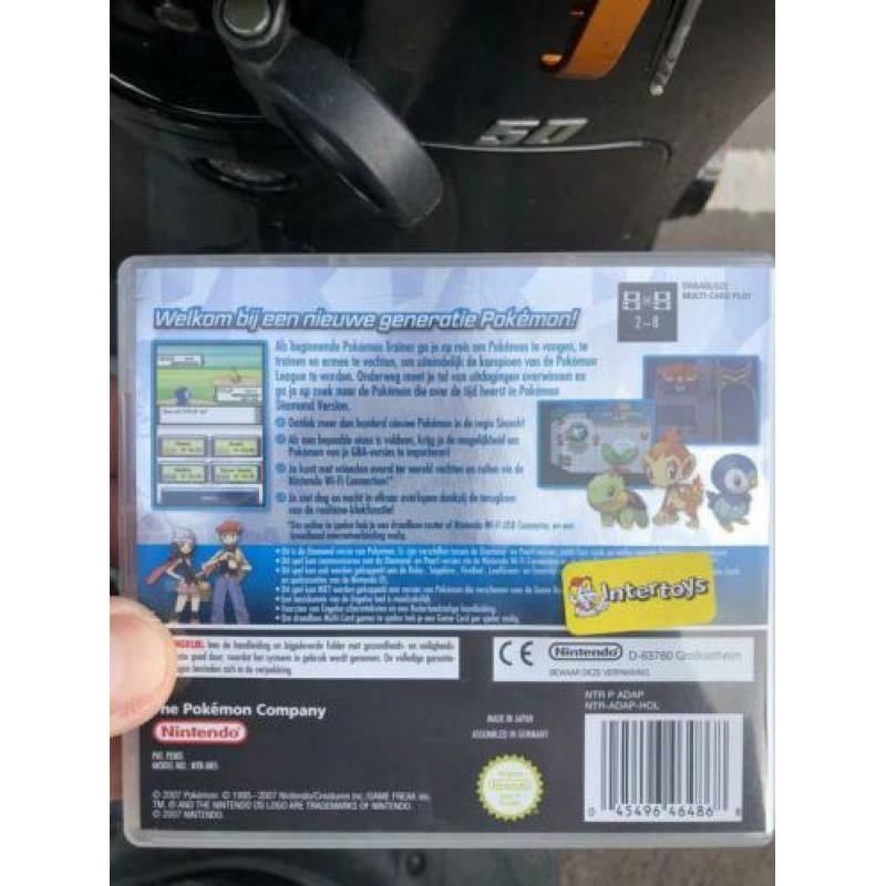 Pokemon diamond version als nieuw en compleet Nintendo ds