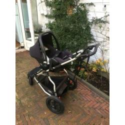 Urban Jungle buggy plus maxi cosi