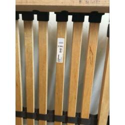 Bed ikea