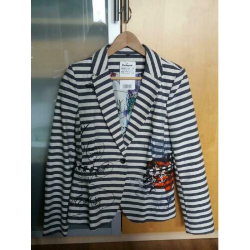Blazer Desigual maat 38 - nieuw