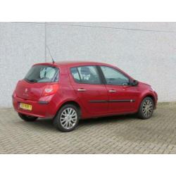 Renault Clio 1.2 TCE Collection Dealer onderhouden 1e eigena