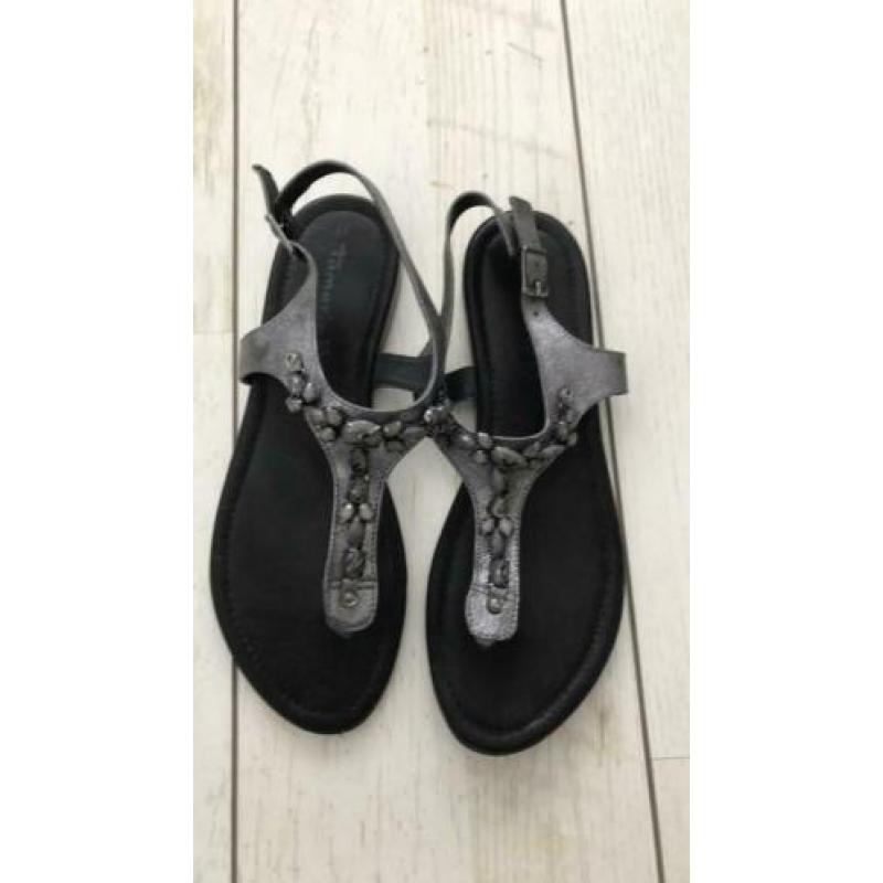 Tamaris leren sandalen nieuw 41