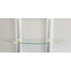 Hangende designkast met indirecte verlichting.