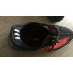 Fake yeezy’s in goede staat