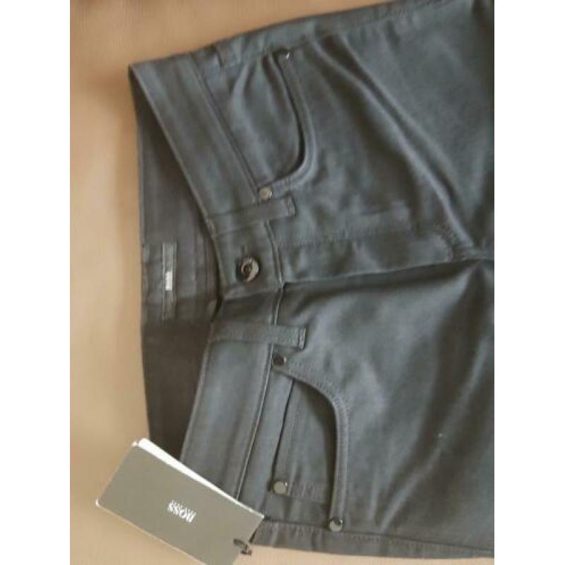 Hugo Boss 26/34 Zwart, NIEUW