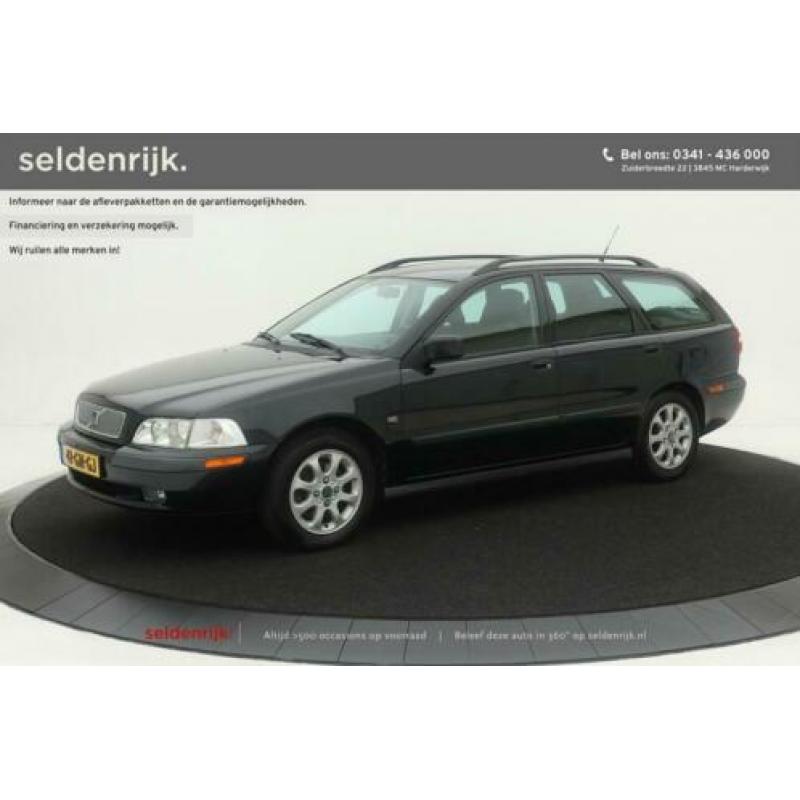 Volvo V40 1.8 | Airco | Trekhaak | Half leder/stof | Cruise