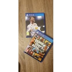 Playstation 4 Pro + 2 Controllers + FIFA 18 + GTA V - ZGAN