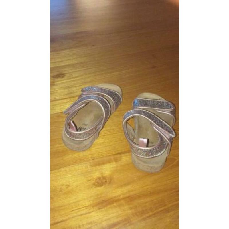 Sandaal slipper maat 20/21 voor meisje