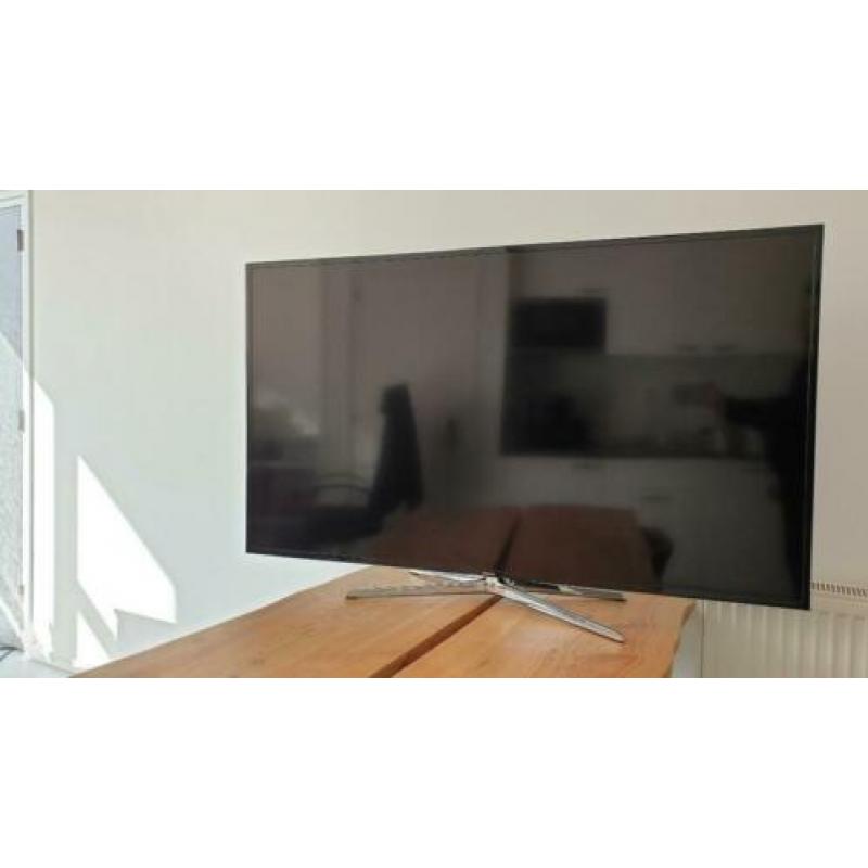 Samsung 60'' smart tv