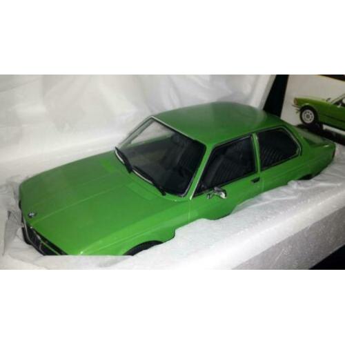 KK-Scale 1:18 BMW 318i E21 1975 groen nieuw in doos