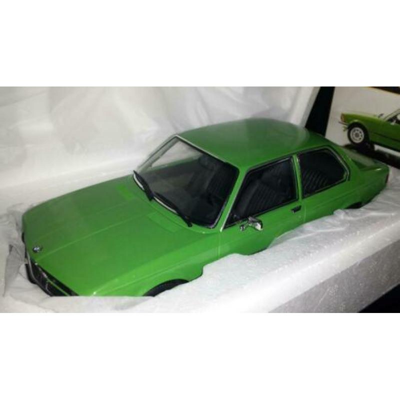 KK-Scale 1:18 BMW 318i E21 1975 groen nieuw in doos