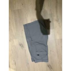 Korte broek maat L