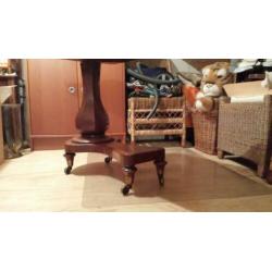 antieke bed tafel