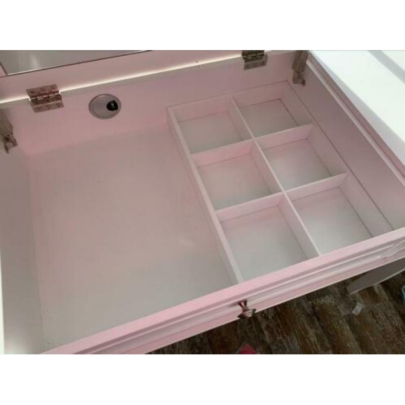 Kaptafel/Bureau