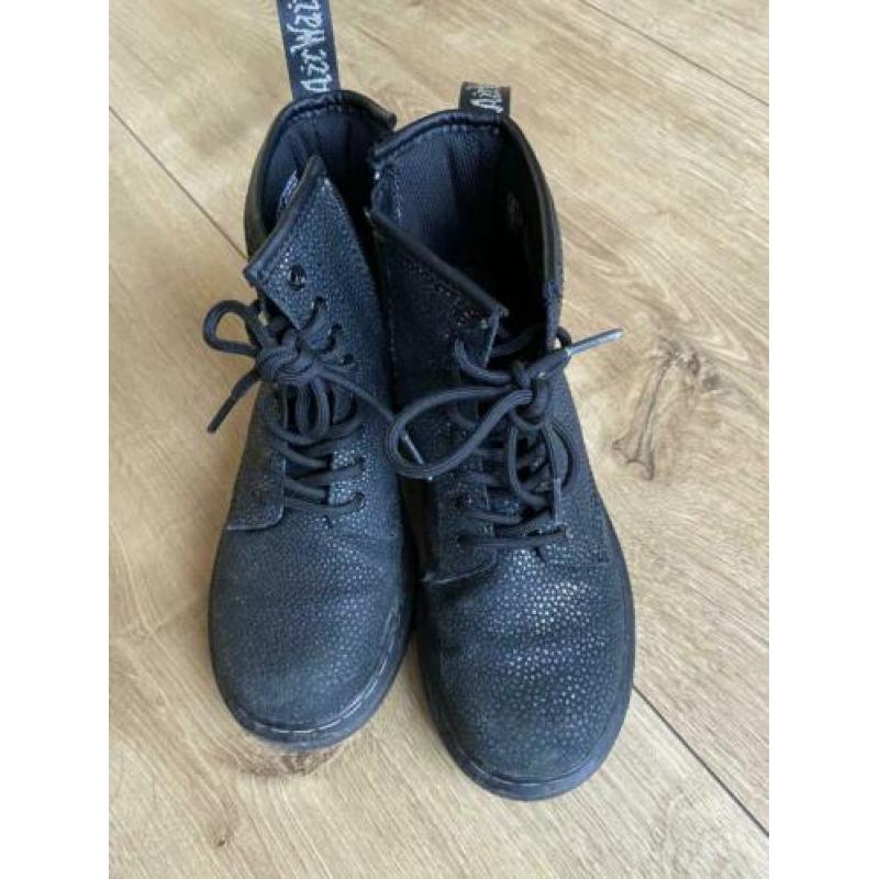 Mooie dr. Martens maat 32, zgan