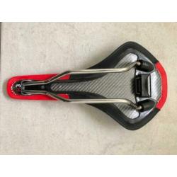 Fizik Antares R3 Kium zadel nieuw!