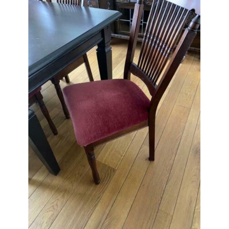 Eetkamerset met 8 stoelen