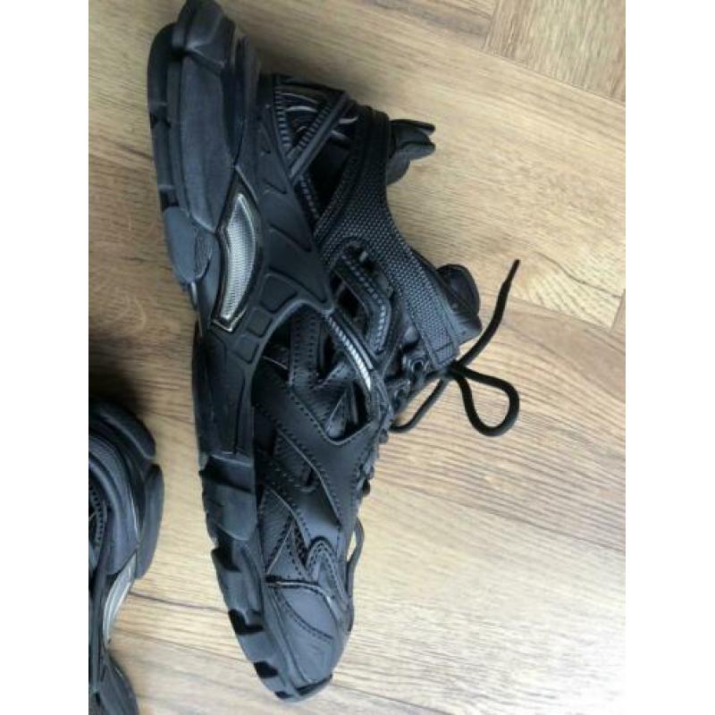 Balenciaga Track 2