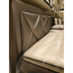 boxspring opberg grijs met hoogwaardig matras en topper