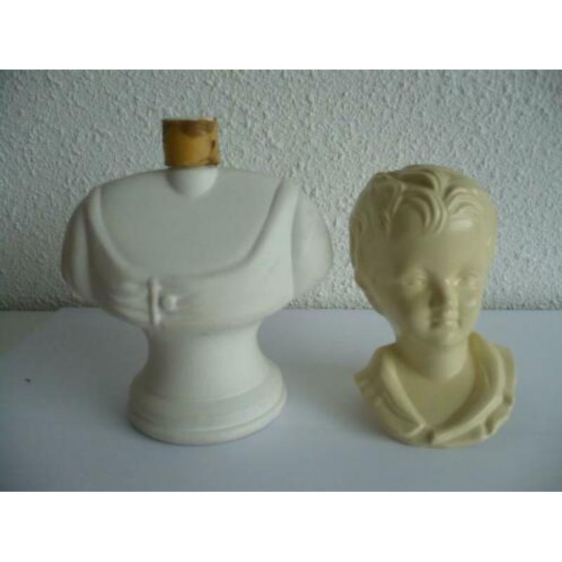 Vintage Avon cologne flesjes jaren 1970.( 1 met inhoud )