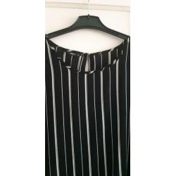 T-shirt Only. Maat M.