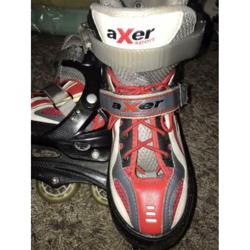 Leuke Axer sport skeelers verstelbare maat 33 34 35 36