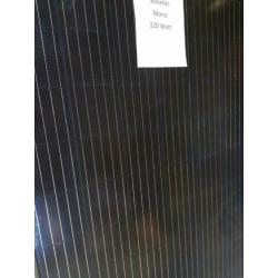 300w 10 zonnepanelen Soluxtec 166,5x101,5x3,2cm Duits