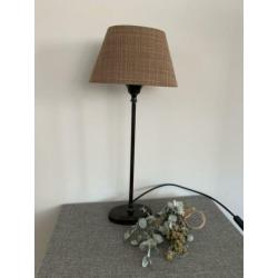 Tafellampje lampje tafellamp lamp met kapje, hoogte 45,5 cm