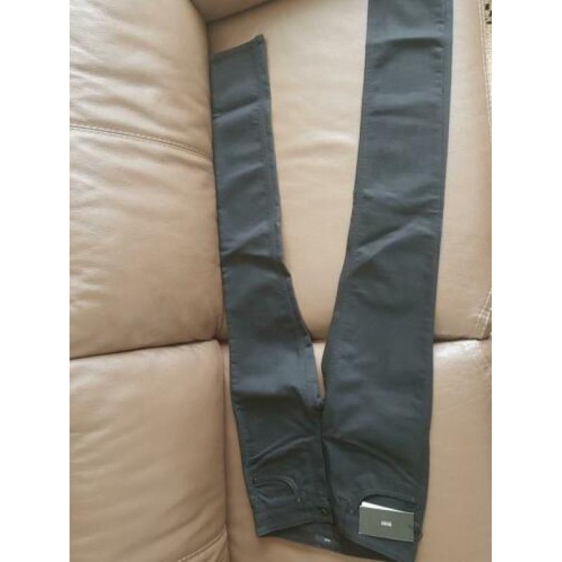 Hugo Boss 26/34 Zwart, NIEUW